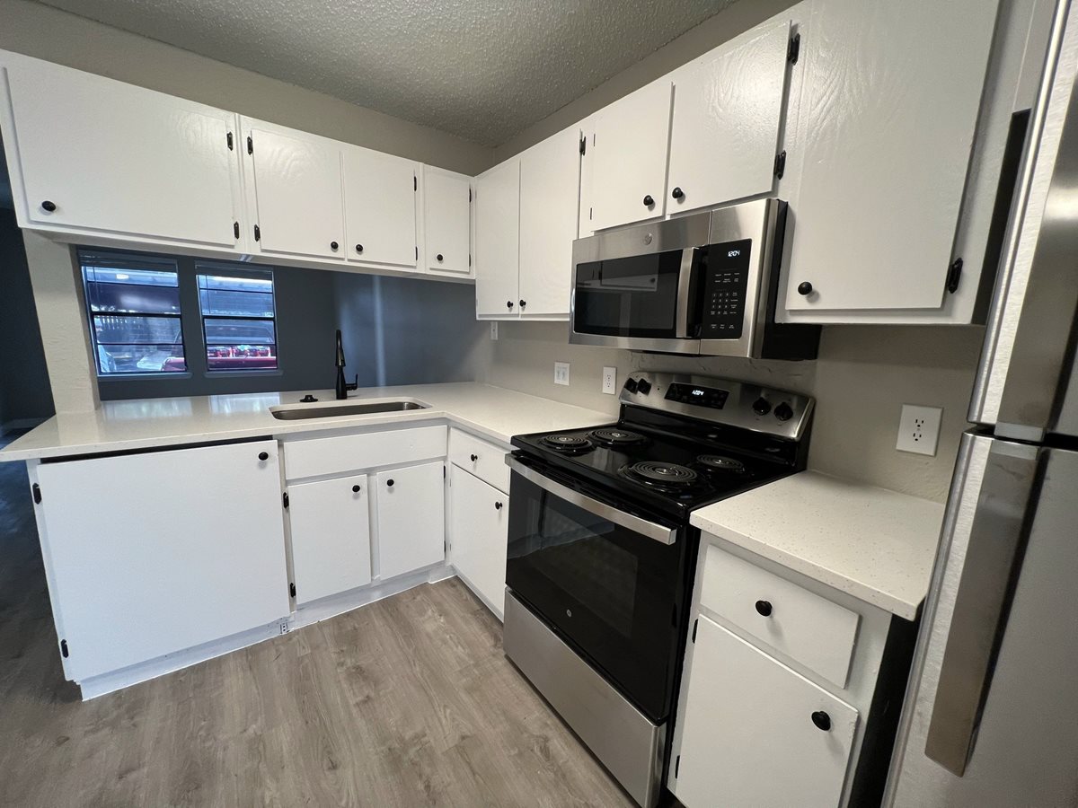 IConic Windsor Park Apartments